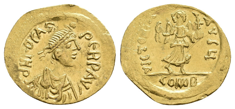 PHOCAS, 602-610 AD. AV, Semissis, Constantinopolis.
Obv: δ N FOCAS PЄR AVG
Pea...