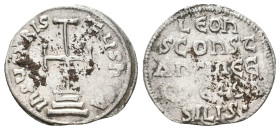 LEO IV THE KHAZAR with CONSTANTINE VI, 775-780 AD. Miliaresion, Constantinople.
Obv: IҺSЧS XRISTЧS ҺICA.
Cross potent set upon three steps.
Rev: LЄ...