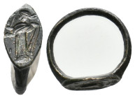 ANCIENT ROMAN BRONZE RING (1ST-5TH CENTURY AD.)
Condition : See picture. No return.
Weight : 1.3 g.