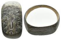 ANCIENT BYZANTINE BRONZE RING (CIRCA 11TH-14TH AD)
Condition : See picture. No return
Weight : 3.19 g.