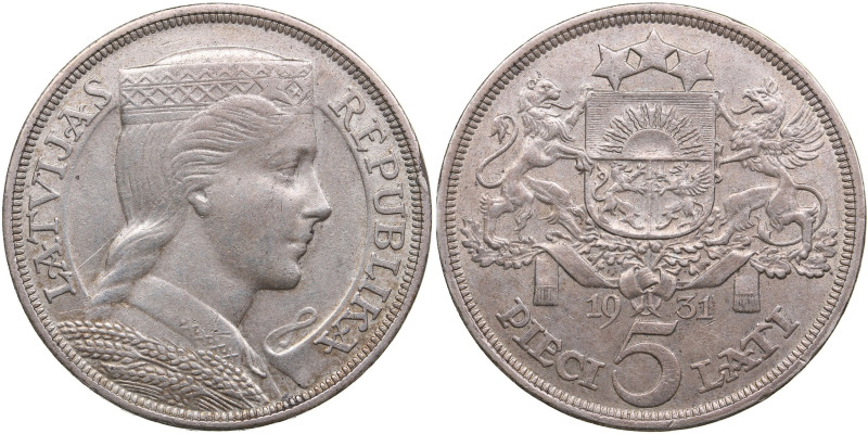 Latvia 5 Lati 1931
24.94g. AU/AU. Mint luster. KM 9.