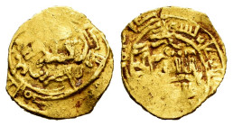 Kingdom of Taifas. Ismail Al-Zafir. fractional Dinar. 428-435 H. Taifa of Toledo. (Vives-Unlisted). (Prieto-319). Au. 0,76 g. Scarce. Choice F. Est......