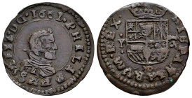 Philip IV (1621-1665). 16 maravedis. 1661. Madrid. Y. (Cal-467). (Jarabo-Sanahuja-M279). Ae. 4,22 g. Mintmark MD below the shield. Scarce. VF. Est...4...