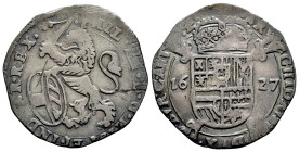 Philip IV (1621-1665). Escalin. 1627. Arras. (Tauler). (Vti-61a). (Vanhoudt-648.AR). Ag. 4,10 g. Scrachtes. Some bluish patina. Scarce. Ex Rocaberti c...