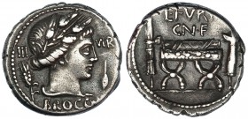 FURIA. Denario. Roma (63 a.C.). A/ Grano de cebada y espiga. R/ Silla curul entre dos fasces con hachas. FFC-735. SB-23. MBC.
