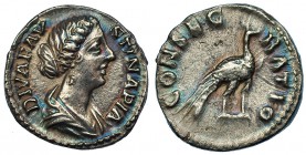 FAUSTINA HIJA (Esposa de Marco Aurelio). Denario. Roma(176-180). A/ Busto drapeado a der.; DIVA FAVSTINA. R/ Pavo a der.; CONSECRATIO. RIC-744. CH-71....