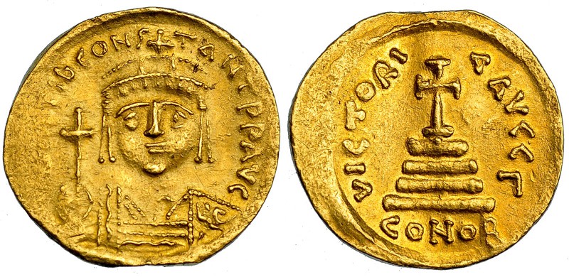 TIBERIO II CONSTANTINO. Sólido. Constantinopla, G (578-582). R/ Cruz sobre pedes...