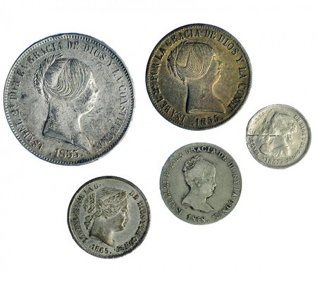 Lote de 5 piezas falsas de época. 20 reales. 1855. Madrid, metal blanco; 4 reale...