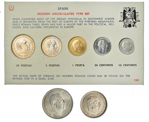 Lote de 7 piezas. 100 pesetas 1966*19-69; 50 pesetas 1957*60; y cartón: 25 peset...