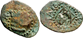 1600. Felipe III. Banyoles. 1 diner. (AC. 7) (Cru.C.G. 3661 var). Contramarca: cabeza de fraile, en reverso, realizada en 1605. Rara. 0,69 g. MBC.