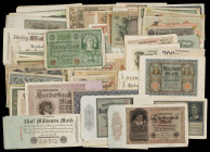 Lote de 115 billetes alemanes de distintos valores y fechas, y 2 italianos. Total 117 billetes. A examinar. BC-/MBC+.