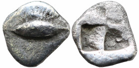 Greek
MYSIA. Kyzikos. (Circa 520-480 BC).
AR Hemiobol (5.5mm 0.47g)
Obv: Tunny fish swimming left.
Rev: Quadripartite incuse square.
Von Fritze, ...