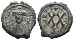 (Bronze, 8.29g 25mm)

Byzantine Maurice Tiberius 582-602 Æ half follis