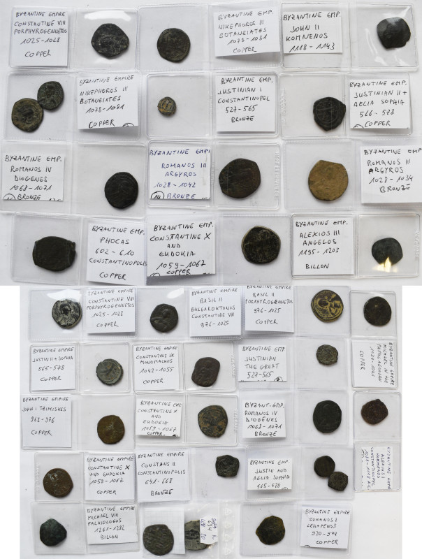 Byzanz: Lot mit insgesamt 33 byzantinische Bronzemünzen, alle bestimmt, in unter...
