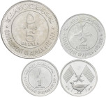 Vereinigte Arabische Emirate: Ajman, Rashid III. bin Humaid Al Nuaimi 1928-1981: 1, 2 und 5 Riyals 1969 / 1389 (auf Münzen als 1979 dargestellt), jede...