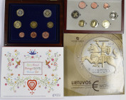 Euromünzen: Lot 22 Kursmünzensätze (KMS) verschiedener Euroländer in der höchsten Qualität polierte Platte. Dabei Belgien, Niederlande, Spanien, Portu...