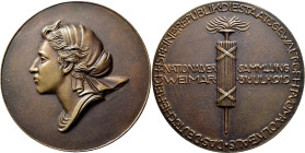 Medaillen Deutschland - Geographisch: Weimar: Bronzemedaille 1919 von H. Wadere, auf die Nationalversammlung in Weimar am 31. Juli 1919, 78 mm, 117,6 ...