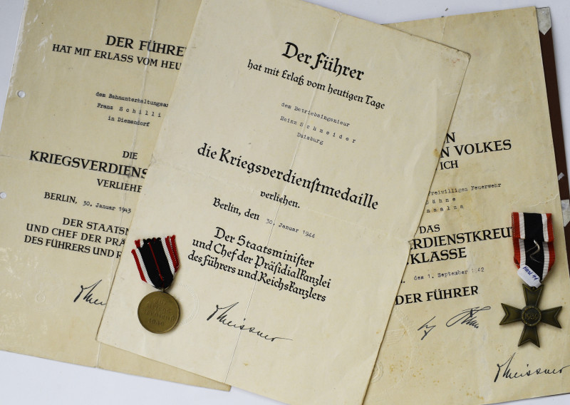 Orden & Ehrenzeichen: Drittes Reich: Kriegsverdienstkreuz (KVK) 1939 II. Klasse ...