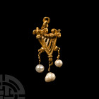 Elizabethan Gold Harp Pendant with Pearl Drops