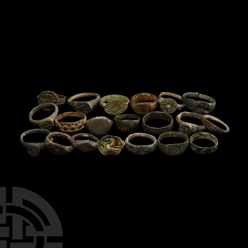 Medieval and Other Ring Collection
15th century A.D. and earlier. A mixed group...