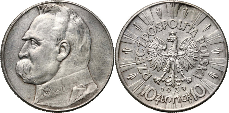 II RP, 10 złotych 1939, Warszawa, Józef Piłsudski Ślad po usuniętej zawieszce. C...