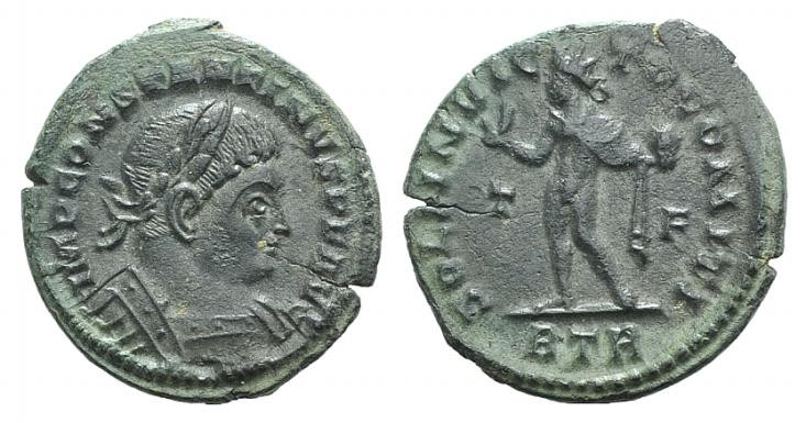 Constantine I (307/310-337). Æ Follis (20mm, 2.94g, 6h). Treveri, AD 316. Laurea...