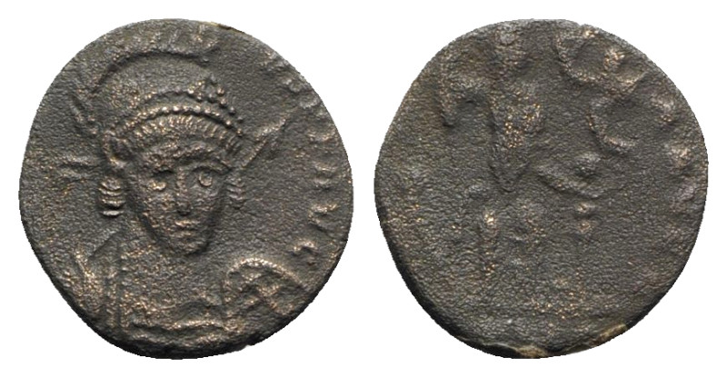 Arcadius ? (383-408). Æ (17mm, 2.21g, 6h). Uncertain mint. Pearl-diademed, helme...