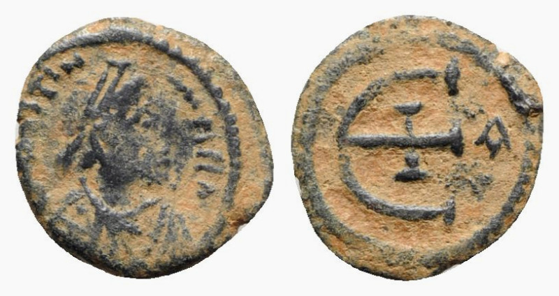 Justinian I (527-565). Æ 5 Nummi (16mm, 1.85g, 6h). Antioch, 542-546. Diademed a...