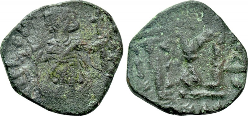 TIBERIUS III (APSIMAR) (698-705). Follis. Constantinople. Dated RY 4 (701/2). 
...