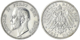 Reichssilbermünzen J. 19-178 - Lippe - Leopold IV., 1904-1918
3 Mark 1913 A. vorzüglich, kl. Randfehler, berieben Jaeger 79.