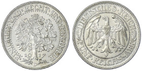 Weimarer Republik - Kursmünzen - 5 Reichsmark Eichbaum Silber 1927-1933
1927 D. fast Stempelglanz, Prachtexemplar Jaeger 331.