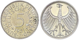 Münzen der Bundesrepublik Deutschland - Kursmünzen - 5 Deutsche Mark Silber 1951-1974
1951 J. Auflage nach Winter nur 250 Ex. Polierte Platte, feine ...