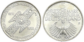 Münzen der Bundesrepublik Deutschland - Gedenkmünzen - 5 Deutsche Mark, Silber, 1952-1979
Germanisches Museum 1952 D. fast Stempelglanz, nur min. Kra...