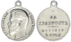 Orden und Ehrenzeichen - Russland - Zarenreich bis 1917
Silberne Tapferkeitsmedaille o.J.(1894) 4. Stufe, mit Matrikelnummer 677276. 15,32 g. vorzügl...