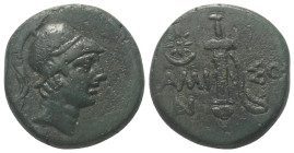 Pontos. Amisos.

 Bronze. Ca. 100 - 85 v. Chr.
Vs: Kopf des Ares mit Helm rechts.
Rs: Schwert in Scheide; im Feld links Sichel und Stern über Mono...
