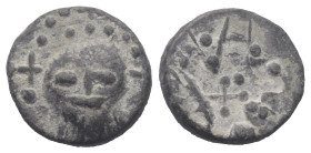Jerusalem - Königreich. Anonym.

 Notgeld (Bleimarke). Ohne Jahr. Jerusalem oder Akkon.
Vs: Stilisierter Kopf frontal, im Feld links Kreuz.
Rs: Ab...
