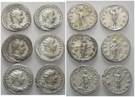 Römische Münzen - Lots. Kaiserzeit.


Lot (6 Stück, Silber): Antoniniane des Gordianus III. (238 - 244 n. Chr.).

Sehr schön - fast vorzüglich.
...