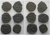Byzantinische Münzen - Lots.


Verschiedene Herrscher.

Lot (6 Stück, Bronze): Halbfollis, ca. 6. - 7. Jhdt. n. Chr.

Sehr schön.

Verkauft w...