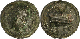 RÉPUBLIQUE ROMAINE
Anonymes. Triens, fonte de bronze ND (225-217 av. J.-C.), Rome. RRC.35/3a ; Bronze - 93,1 g - 44 mm - 12 h
Spectaculaire type à la ...