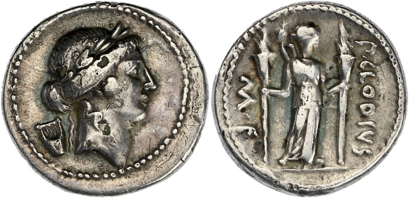 RÉPUBLIQUE ROMAINE
Claudia, Publius Claudius Turrinus. Denier 42 av. J.-C., Rome...