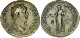 EMPIRE ROMAIN
Hadrien (117-138). Sesterce 132-134, Rome. RIC.714 ; Bronze - 27,94 g - 33 mm - 12 h
Rare avec le buste drapé. TB à TTB.