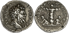 EMPIRE ROMAIN
Septime Sévère (193-211). Denier 201, Rome. RIC.184 ; Argent - 3,24 g - 17,5 mm - 2 h
Avec une ancienne étiquette de collection. TTB.