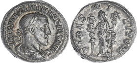 EMPIRE ROMAIN
Maximin (235-238). Denier 235, Rome. C.7 - RIC.7A ; Argent - 3,54 g - 18,5 mm - 12 h
Superbe.