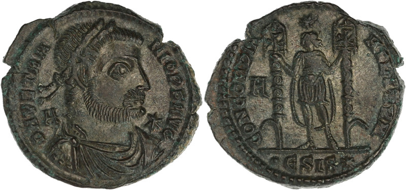 EMPIRE ROMAIN
Vetranion (350). Maiorina 350, Siscia. C.1 - RIC.290 ; Cuivre - 6 ...