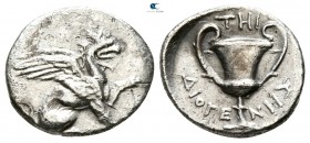 Ionia. Teos. ΔΙΟΓΕΝΗΣ (Diogenes), magistrate circa 370-340 BC. Hemidrachm AR. Rhodian standard