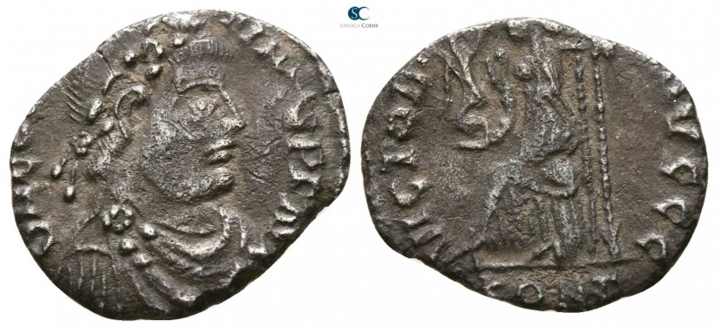 Constantine III AD 407-411. Arles
Siliqua AR

15mm., 1,53g.

Pearl-diademed...