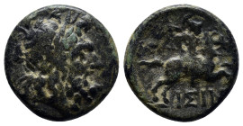 PISIDIA. Isinda. Ae (18mm, 5.2 g) (2nd-1st centuries BC). Obv: Laureate head of Zeus right. Rev: ΙΣΙΝ. Warrior on prancing horse right, weilding spear...