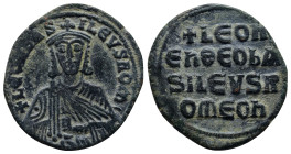 Leo VI the Wise. AD 886-912. Constantinople Follis Æ (24mm, 7.2 g) + LEOn bASILEVS ROm, crowned facing bust, holding akakia / + LEOnEh ΘΕΟ bASILEVS RO...