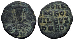 Constantine VII and Romanus AE Follis (22mm, 4.6 g) Constantinople 913-959 AD. CONST bASIL ROM, crowned bust of Constantine facing, with short beard a...