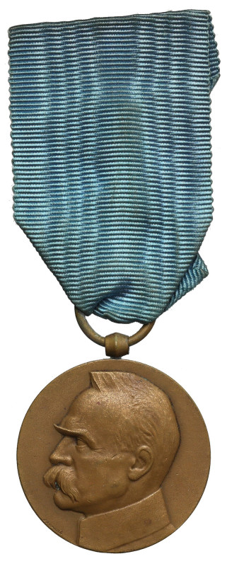 II RP, Medal X-lecia Odzyskanej Niepodległości Oryginalna wstążka. Średnica: 35 ...